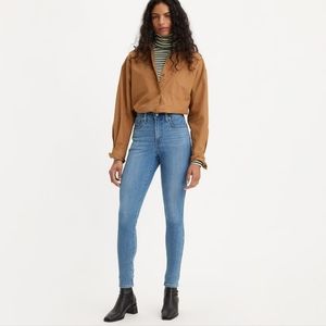 Levi's 720 HIGH RISE SKINNY WOMEN'S JEANS